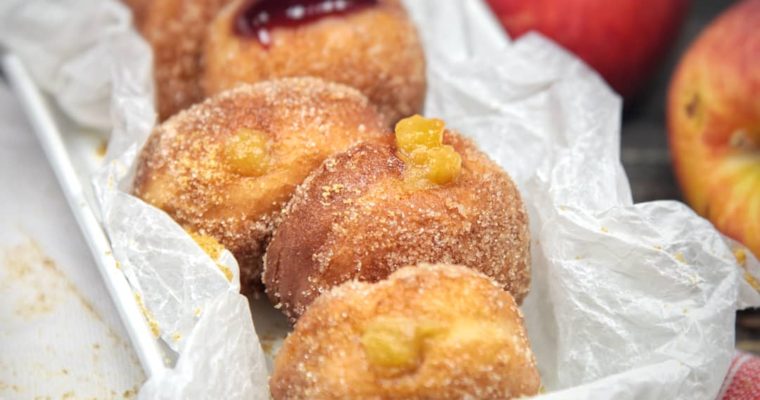 Krapfen vegani ripieni di Mele e Caramello d’Acero