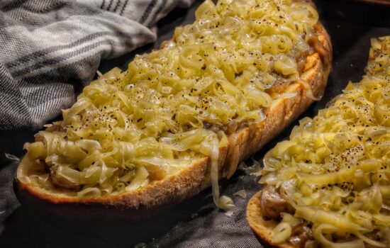 Zuppa di Cipolle Gratinata