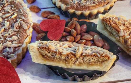 Tartellette Frangipane Arance Mele e Mandorle