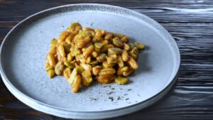 Gnocchetti Fave e Santoreggia