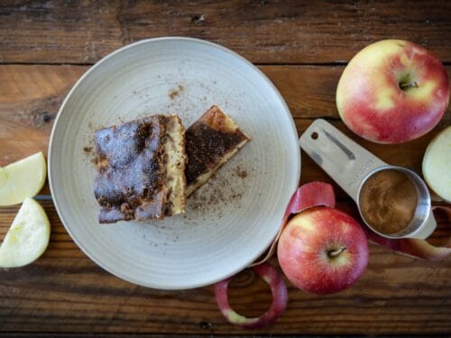 Cinnamon Bun Cake alle Mele