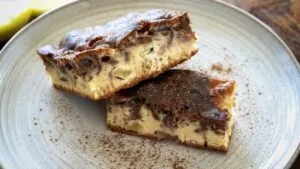 Cinnamon Bun Cake alle Mele