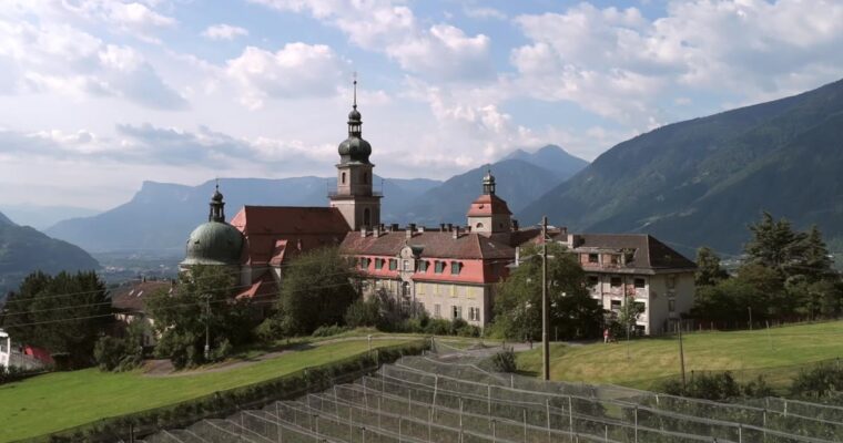 Castel d’Aura e il Seminario di Tirolo dall’alto